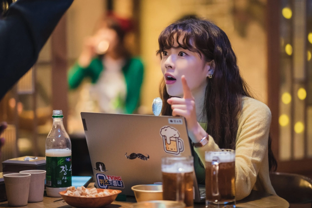 У нас дома есть: необычные сериалы, которые заменят вам самые яркие развлечения