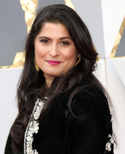 Шармин Обаид