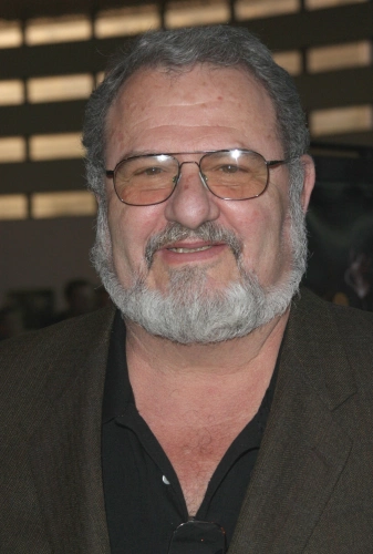 Джон Милиус