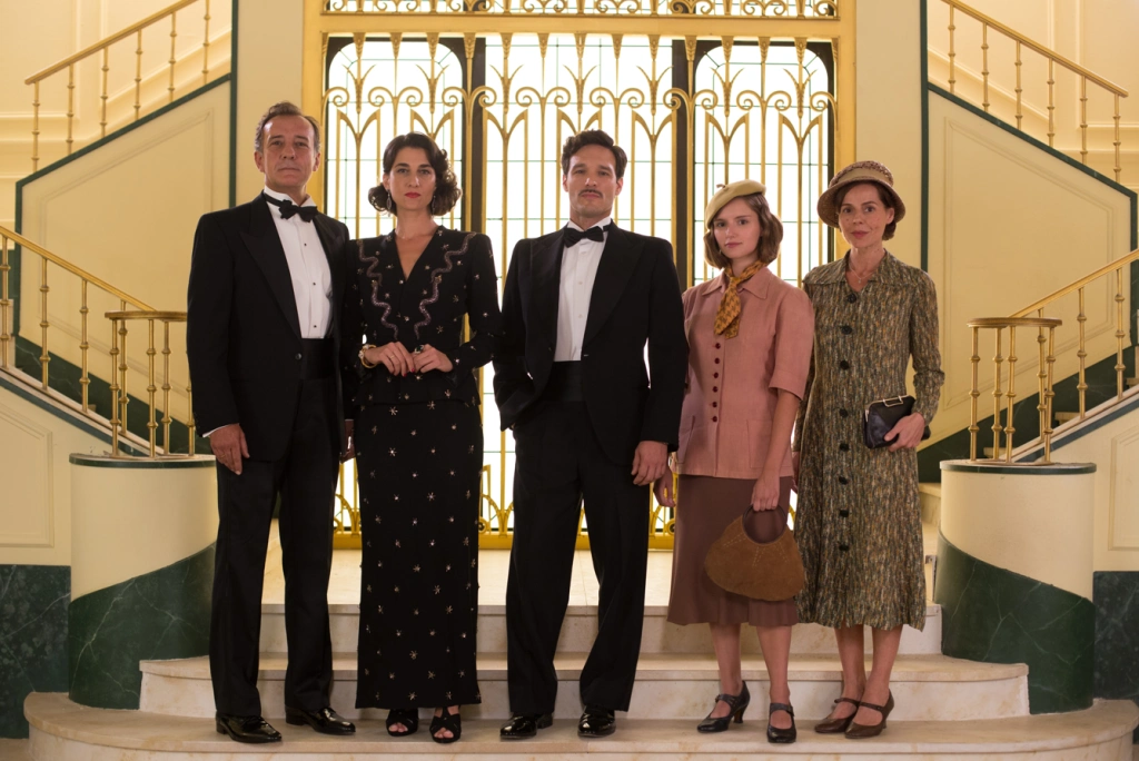 Амедиатека в июле: яркие премьеры и новые сезоны популярных сериалов