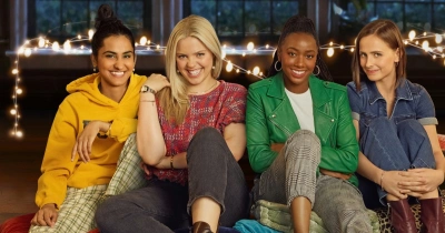 Дружба, вечеринки и поиски себя: Зачем смотреть «Сексуальную жизнь студенток»