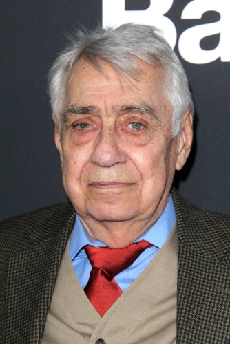 Филип Бейкер Холл