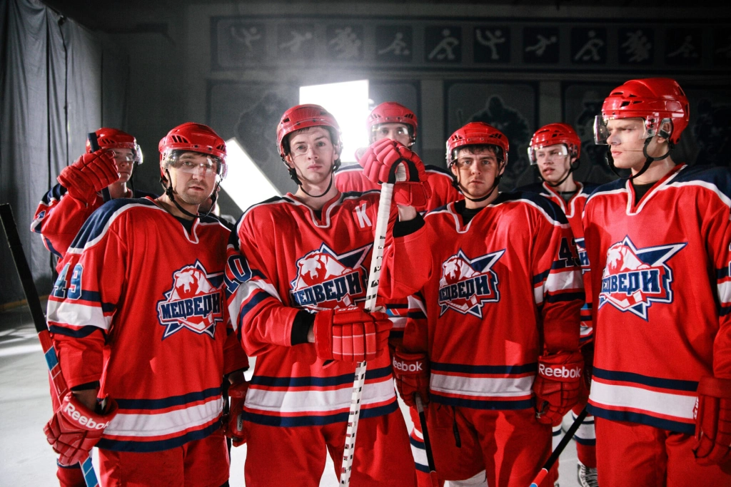 Быстрее, драматичнее, сильнее: 8 увлекательных сериалов о разных видах спорта