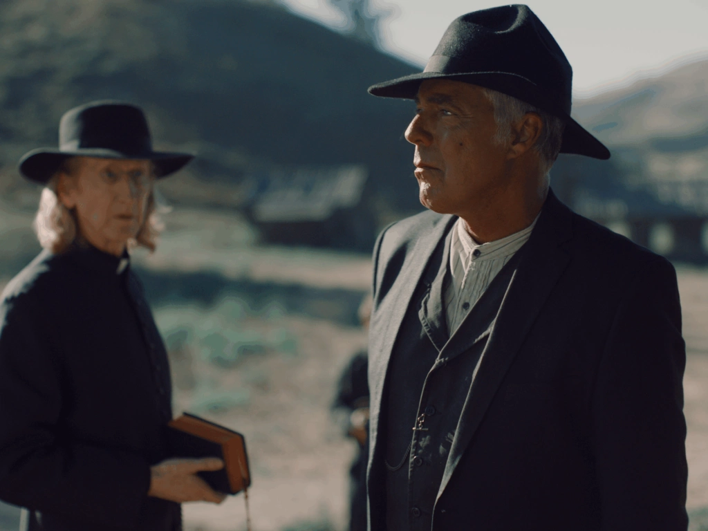 Анатомия вампира, или Семейный культ: знакомимся с хоррором «Наследники Ван Хельсинга. Проклятие Дракулы»