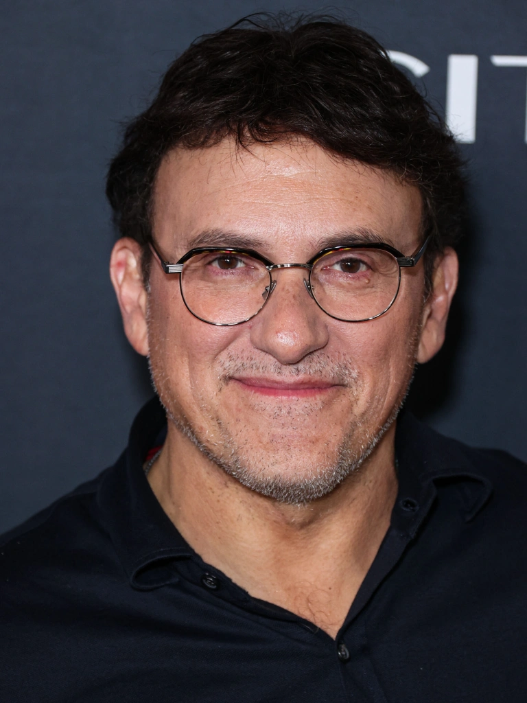 Энтони Руссо