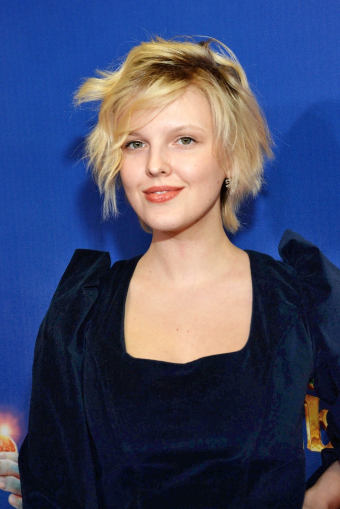 Стася Толстая