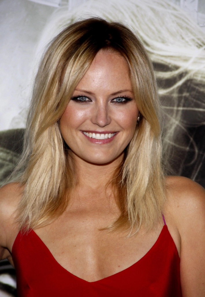 Малин Акерман