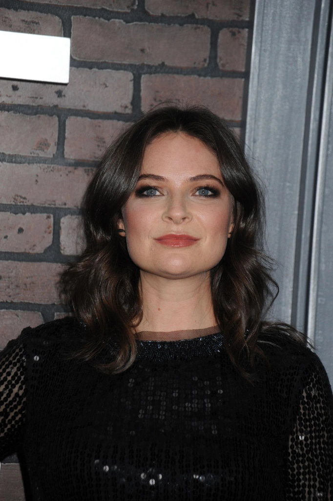 Маккензи Миэн