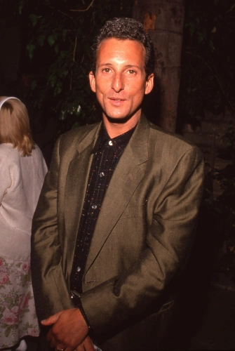 Бобби Слэйтон