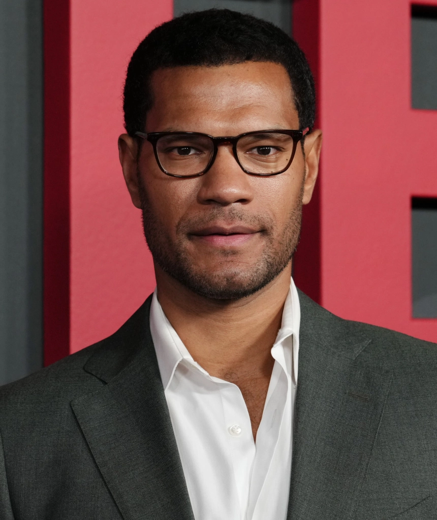 Салливан Джонс