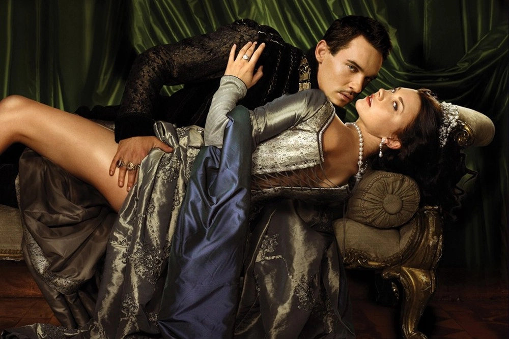 10 роскошных исторических сериалов