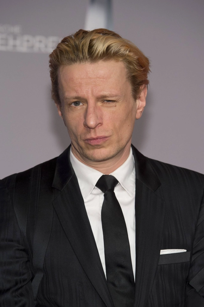 Александр Шер