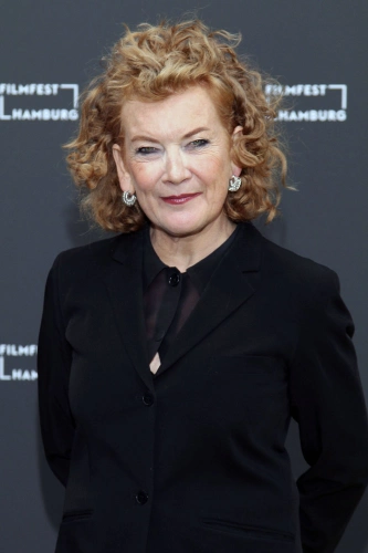 Андреа Арнольд