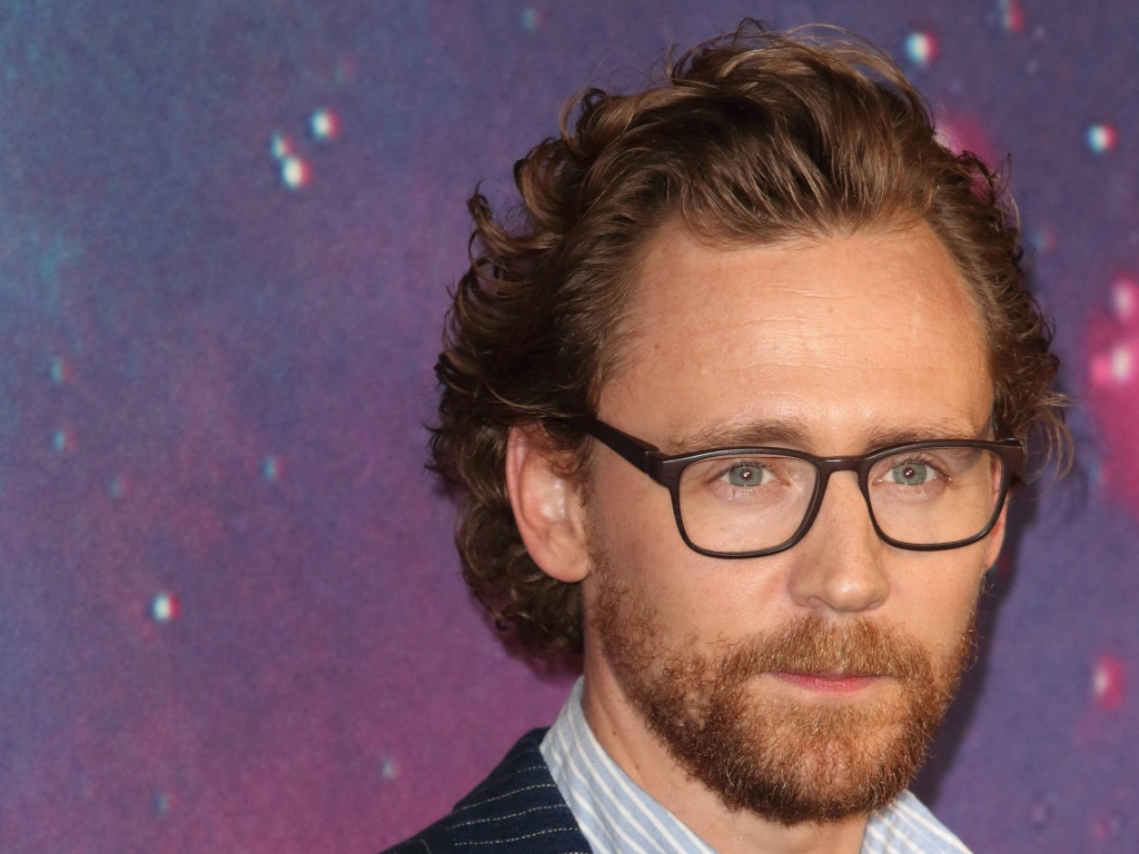 История искупления Тома Хиддлстона