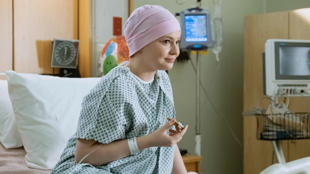 Изобретая Джоанну: как драмеди «Ты этого достойна» смеется над&nbsp;врунами и напоминает о&nbsp;телемагазинах