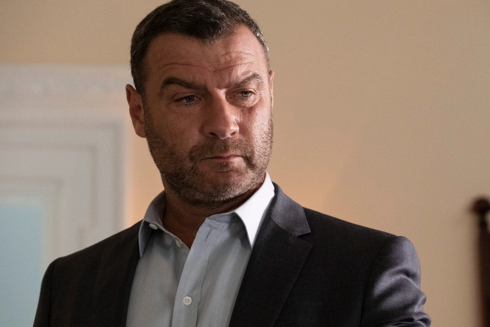 Путь ноги и кулака: Эволюция «Рэя Донована»