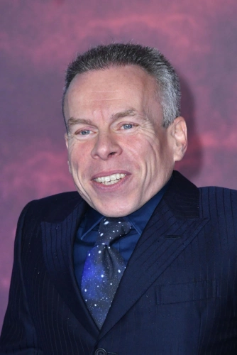 Уорвик Дэвис