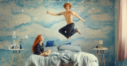 Амедиатека и МШК экранизировали Маяковского