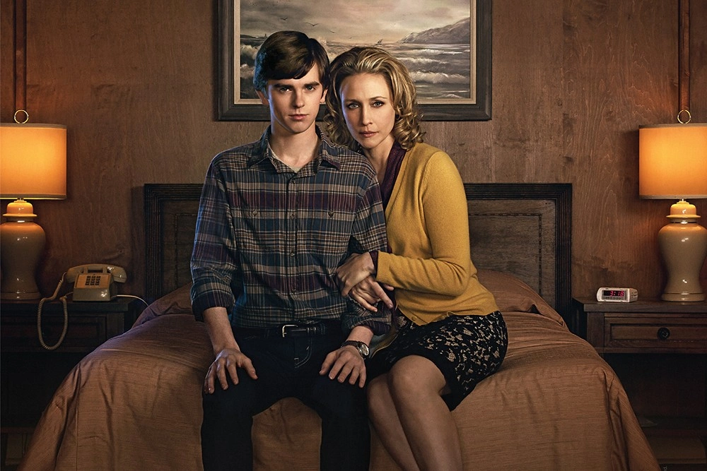 10 лучших персонажей с расстройствами психики из сериалов