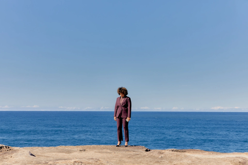 «Всё в полном порядке»: черная трагикомедия о тех, кто… не хочет жить