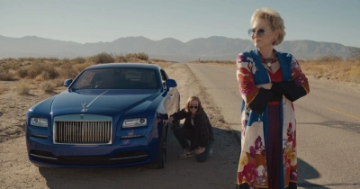 Королева комедии: Сериал «Хитрости» с Джин Смарт о легенде стендапа