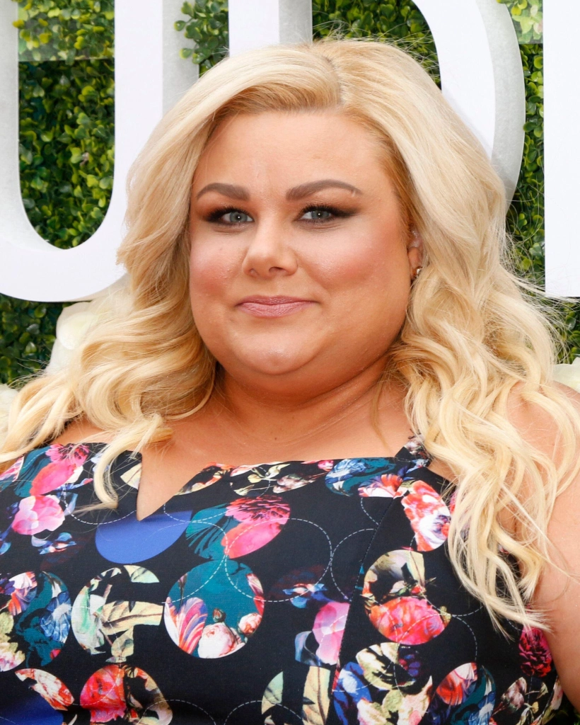 Карли Джибсон