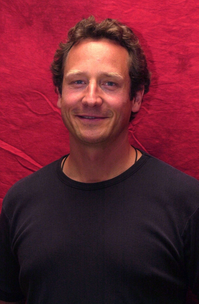 Сэм Робардс