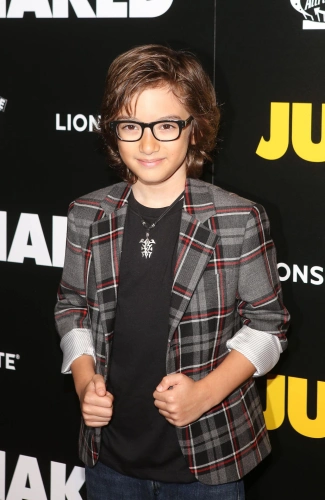 Эжи Робертсон