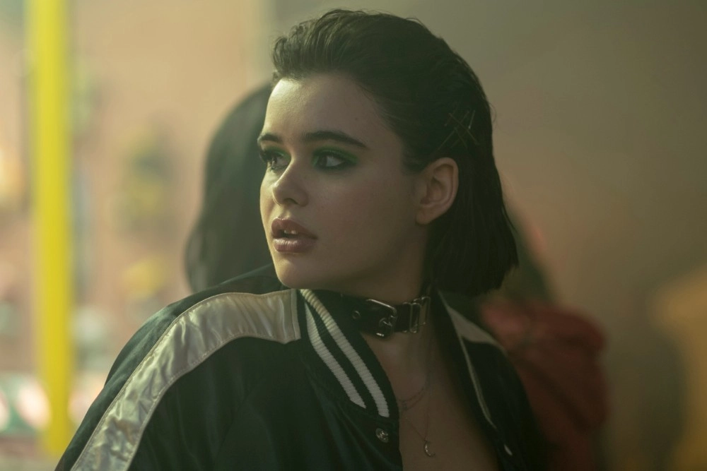 Секс, наркотики и блестки: Как создавался стиль в сериале «Эйфория»
