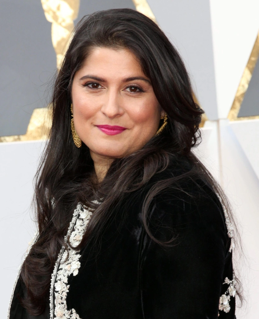 Шармин Обаид