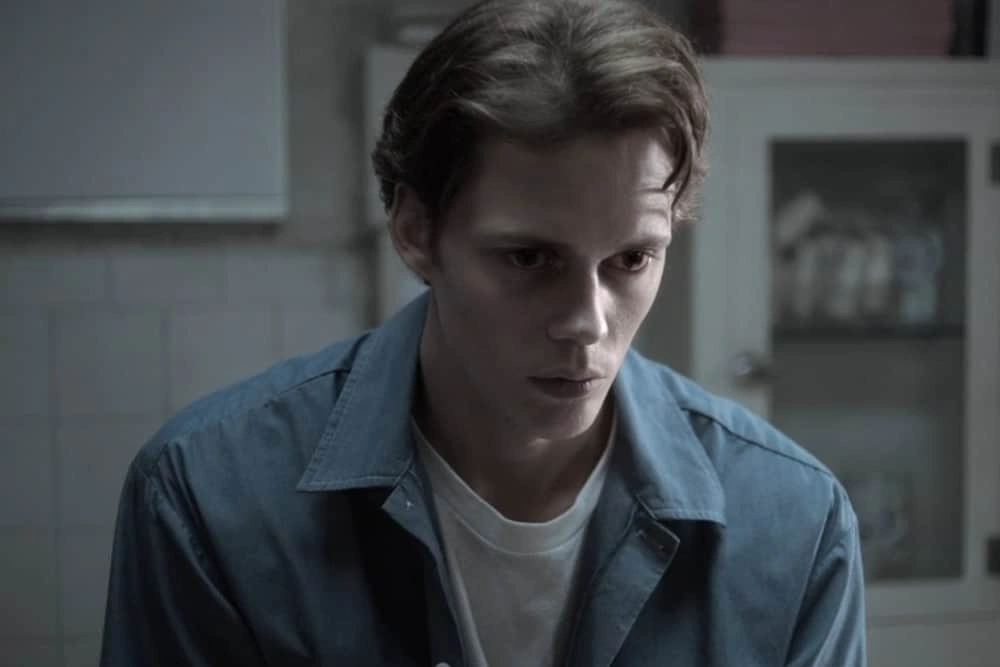 13 лучших сериалов по Стивену Кингу