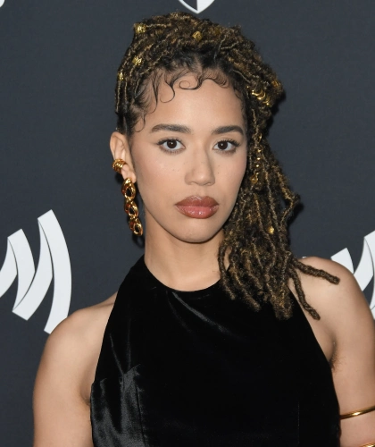 Джасмин Савой Браун