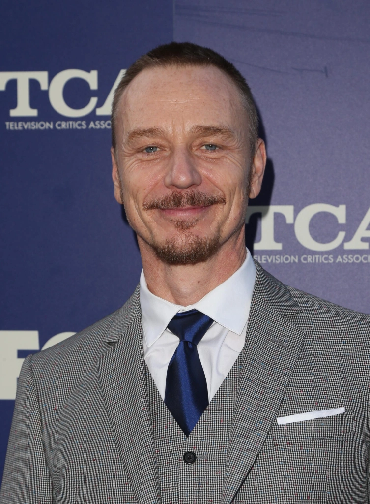 Бен Дэниелс