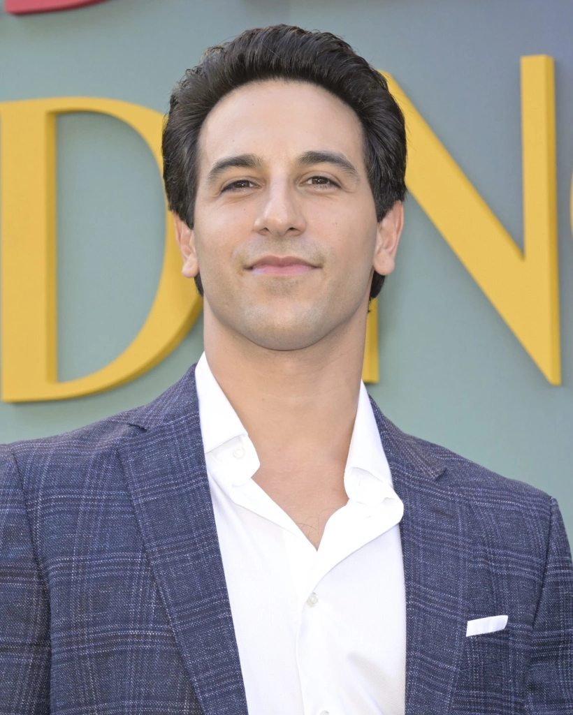 Дениз Акдениз