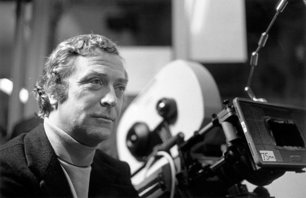 Нейросети заговорят голосами Мэттью Макконахи и Майкла Кейна