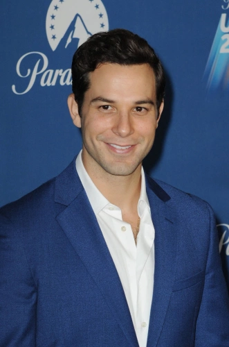 Скайлар Эстин