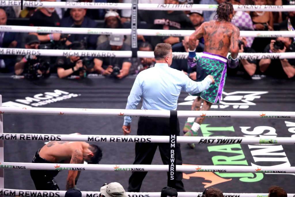 Бешеная популярность, психологические проблемы, огромные гонорары и громкие скандалы: кто такой Райан Гарсия?