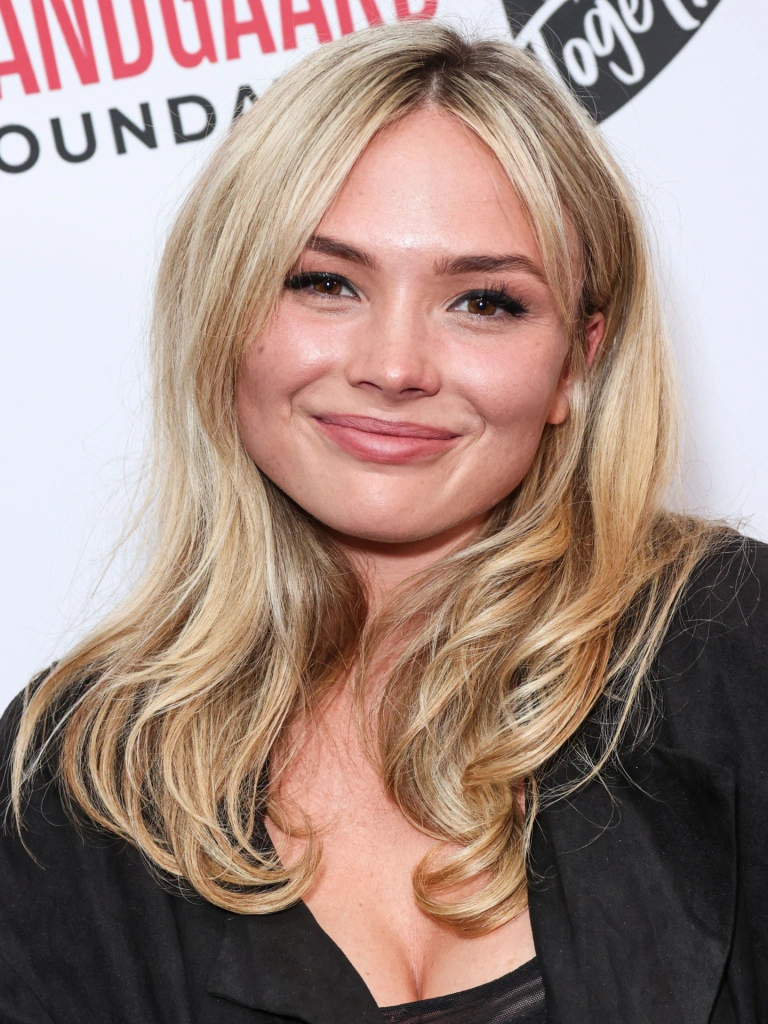 Натали Элин Линд