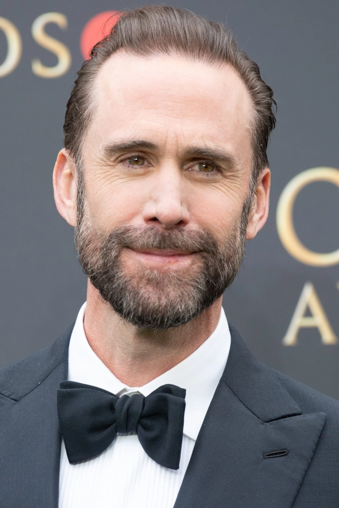 Джозеф Файнс