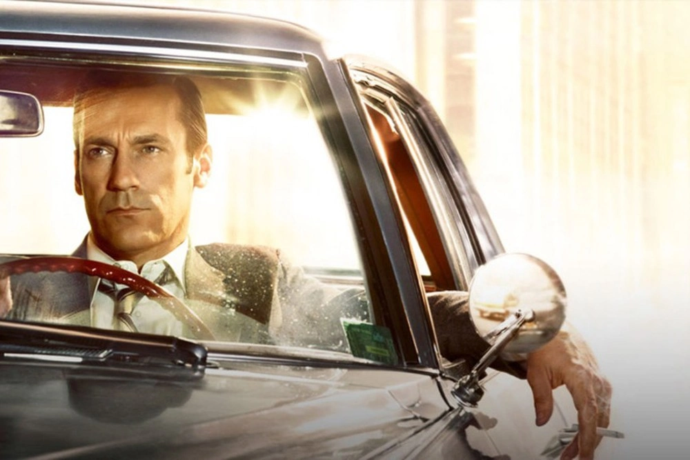 От раритетов до концепт-каров: 8 лучших машин из современных сериалов