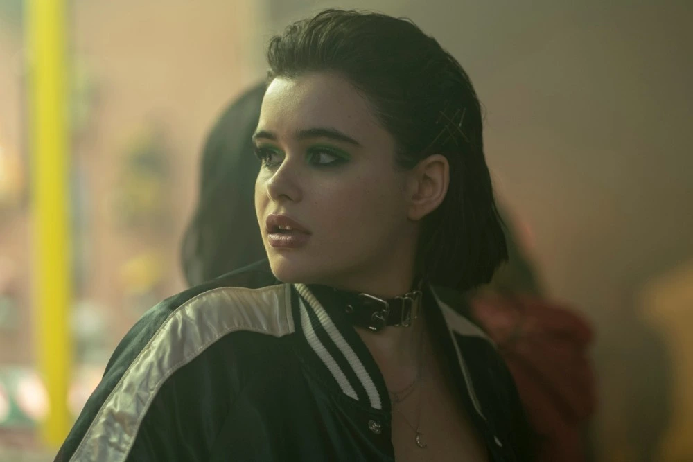 Секс, наркотики и блестки: Как создавался стиль в сериале «Эйфория»