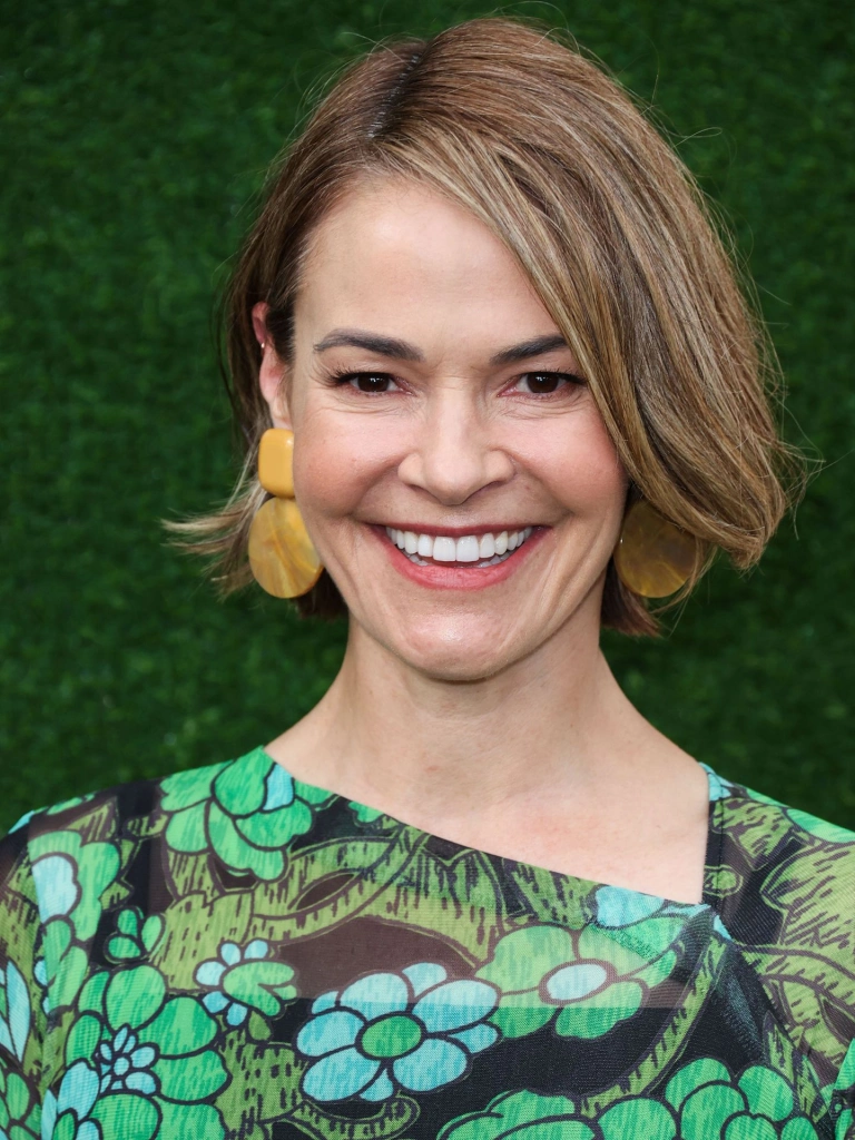 Лейша Хейли