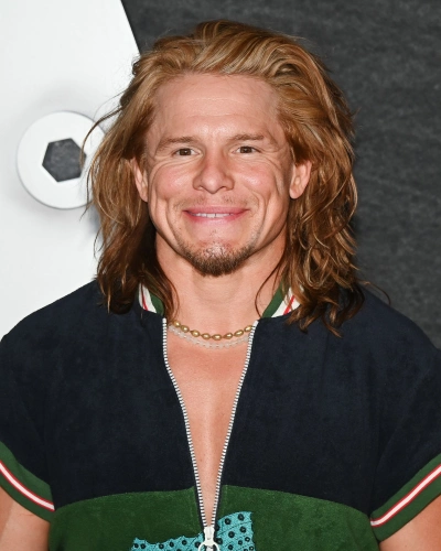 Тони Кавалеро