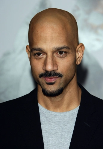 Альберт Хьюз