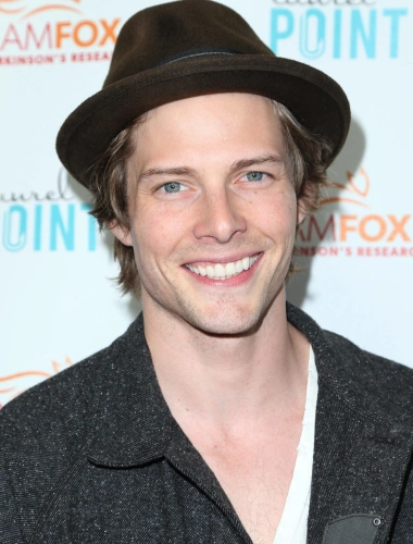 Хантер Пэрриш