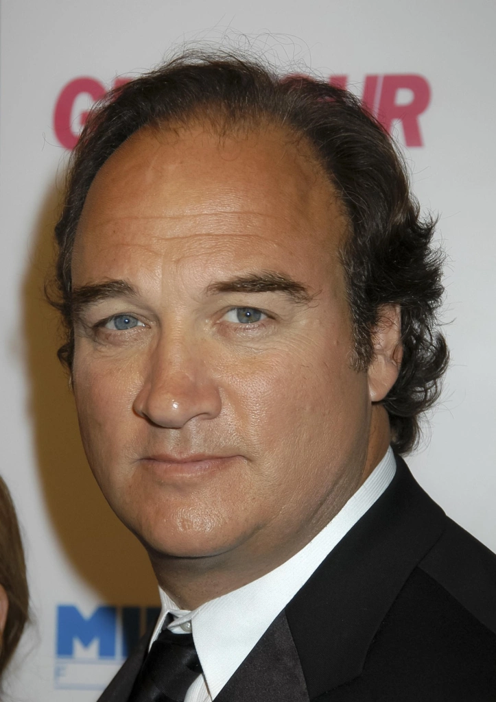 Джеймс Белуши