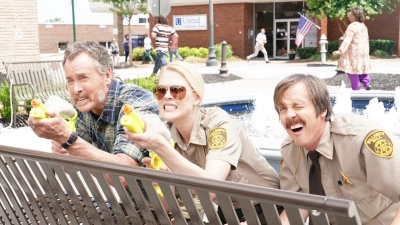 «Стэн против сил зла»: 3 причины посмотреть комедийный хоррор со звездой «Клиники»