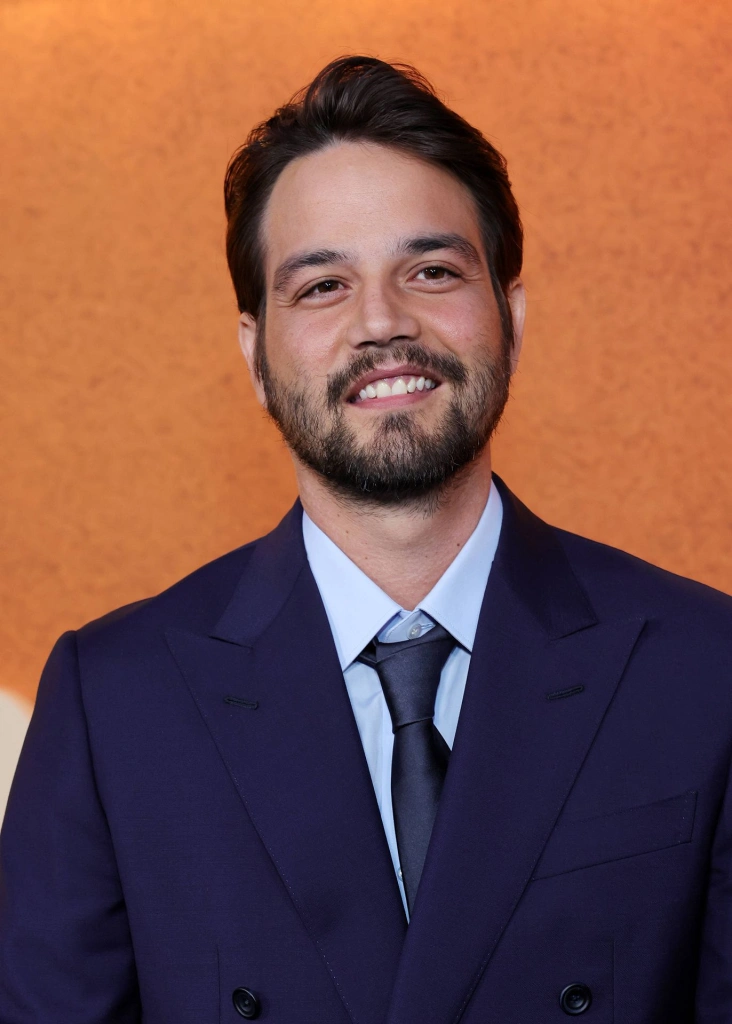 Дэниэл Дзоватто