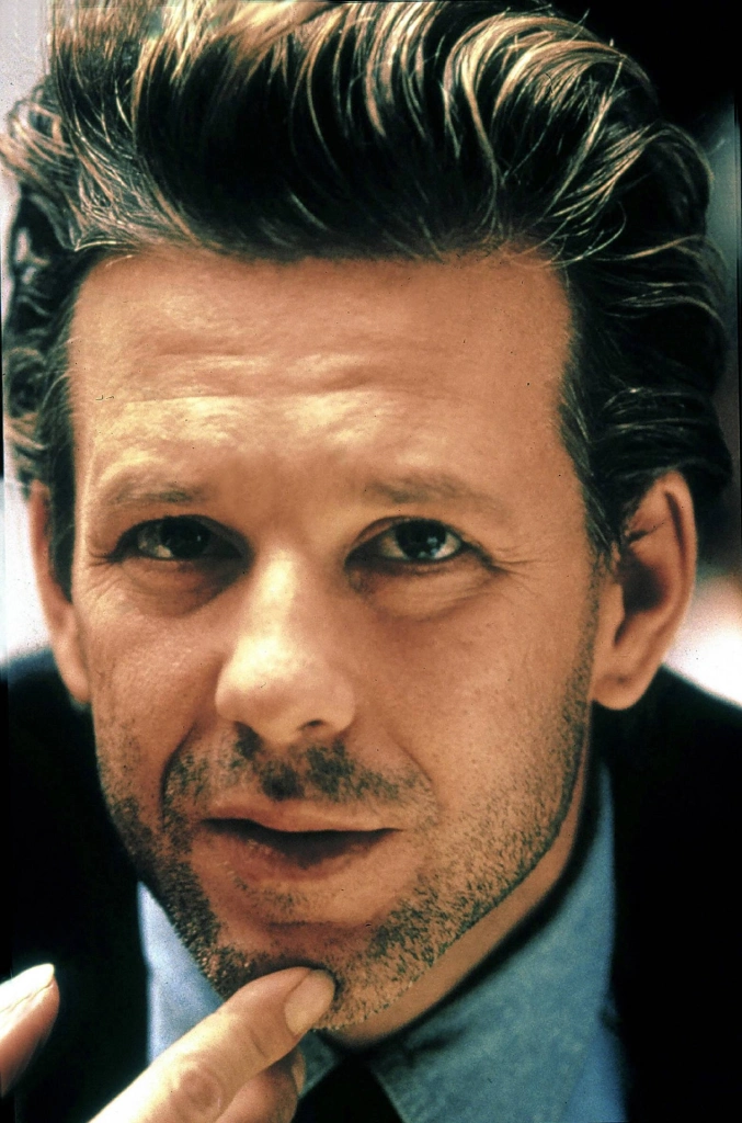 Мэтт Эрл Бисли