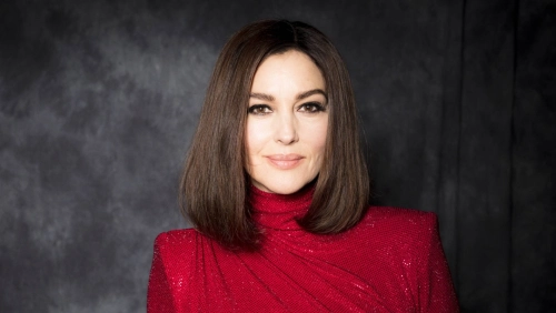 Моника Беллуччи танцует в кабаре: почему стоит смотреть сериал «Это Париж!»